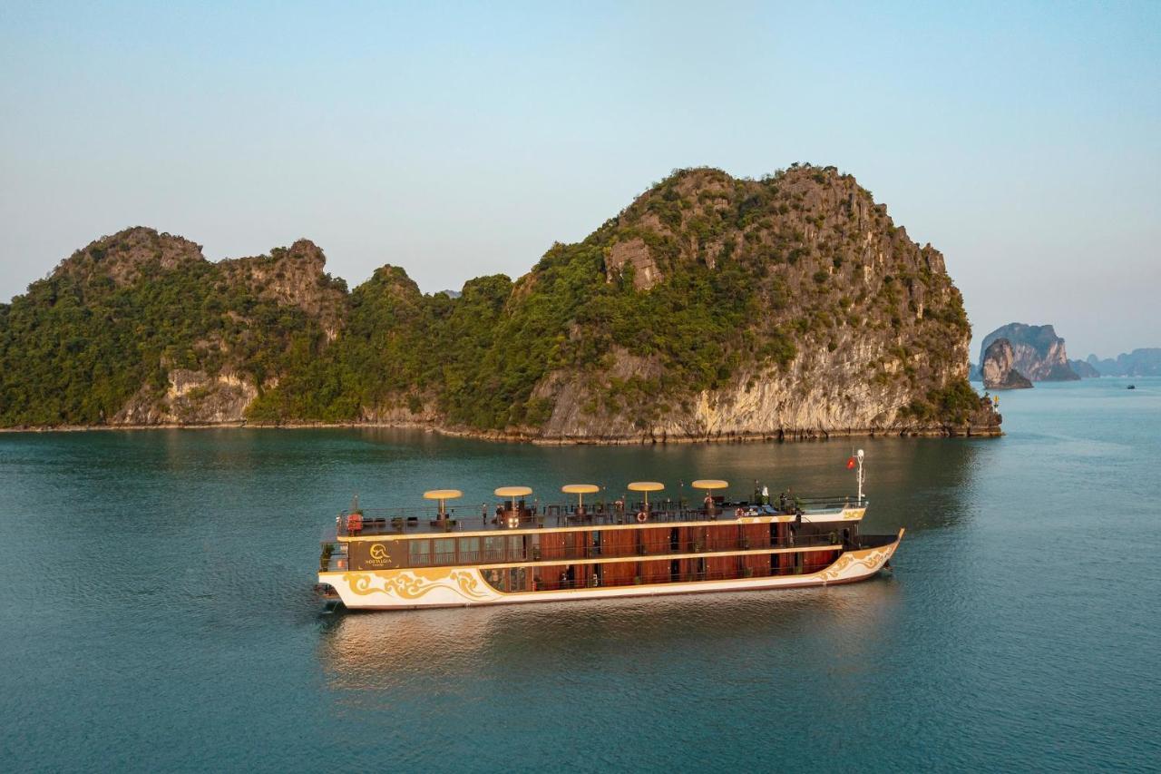 Hotel Nostalgia Halong Cruise Ha Long Exterior foto