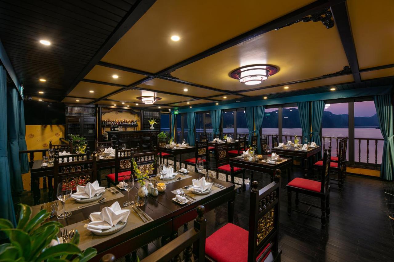Hotel Nostalgia Halong Cruise Ha Long Exterior foto